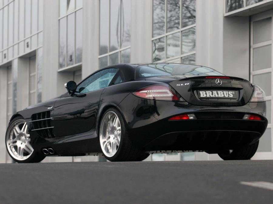  Mercedes-Benz SLR McLaren by Brabus 2004 года  (фото 8 из 17)